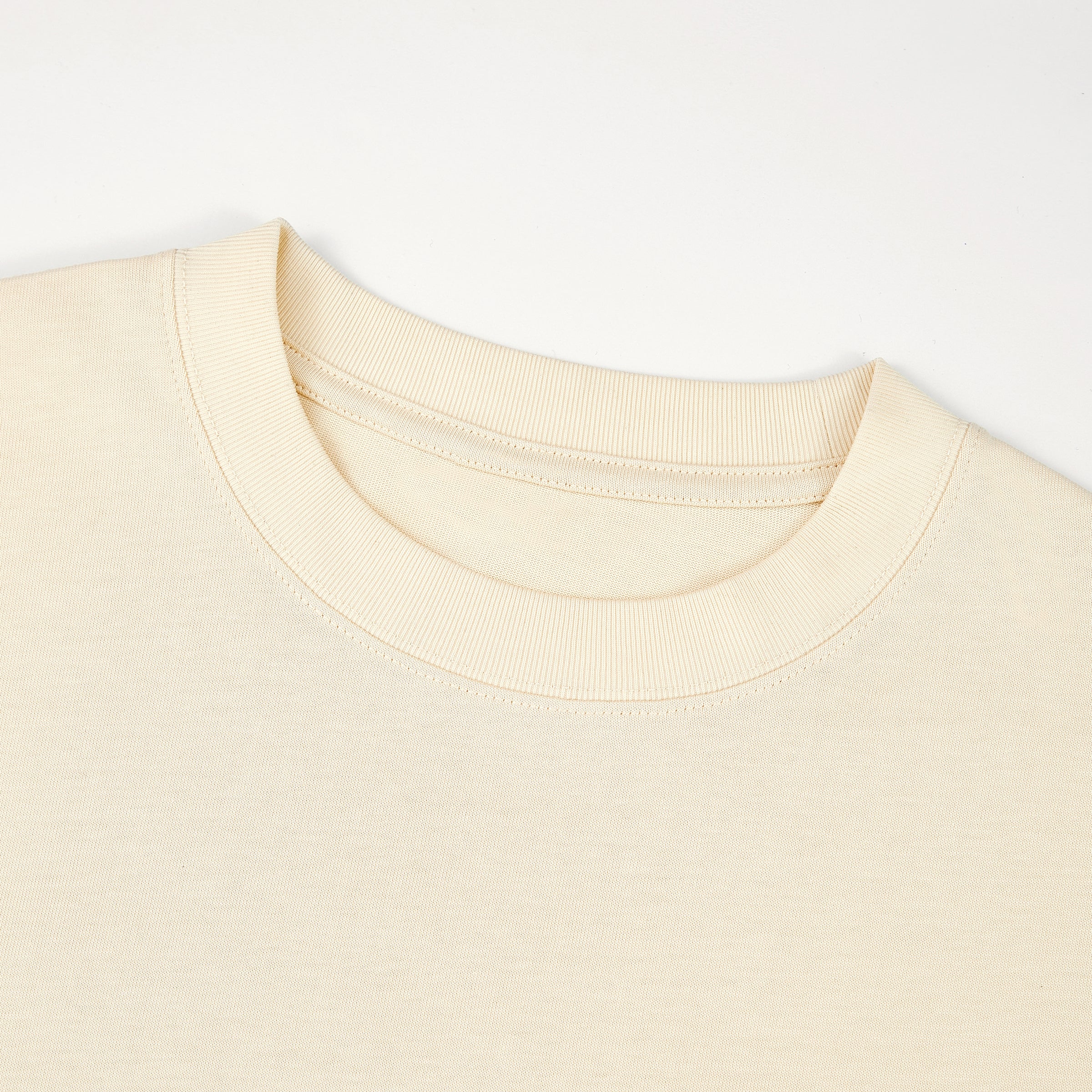 UNISEX Guitar Man Classic Boxy Cotton Tee