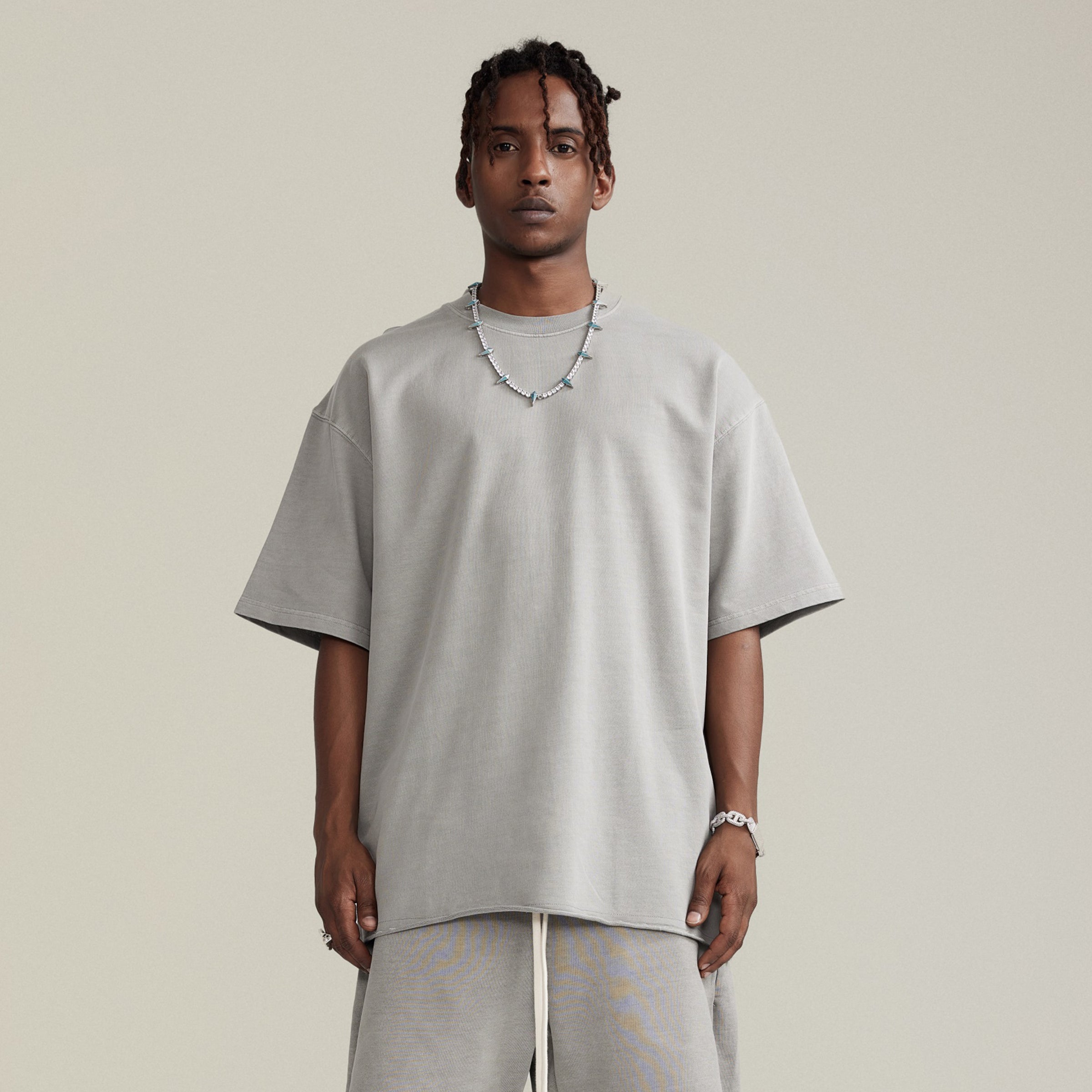 BASICS 260GSM UNISEX Faded Raw Hem Tee